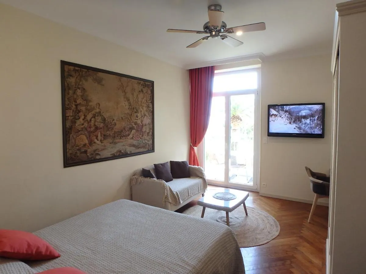 Residence Veles Plage Cannes Francia