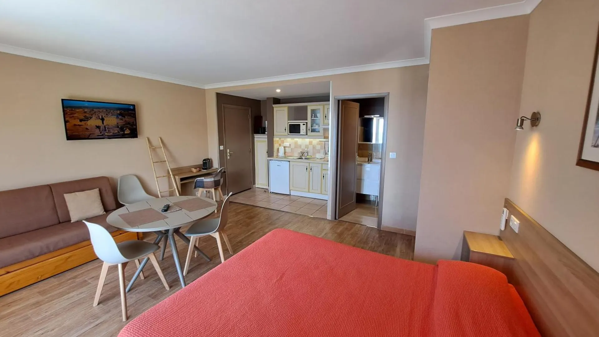 Residence Veles Plage Cannes 3*,  Francia