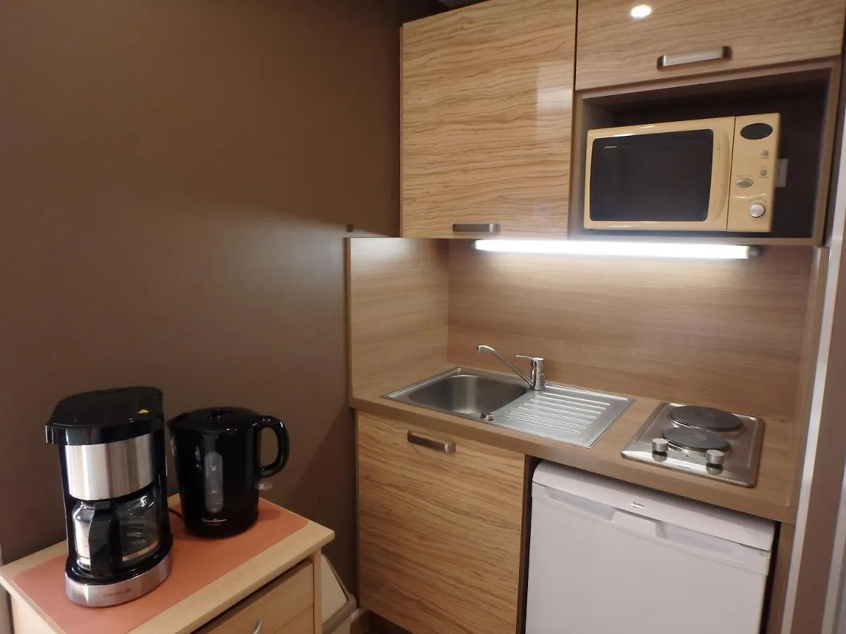 Residence Veles Plage Cannes 3*,