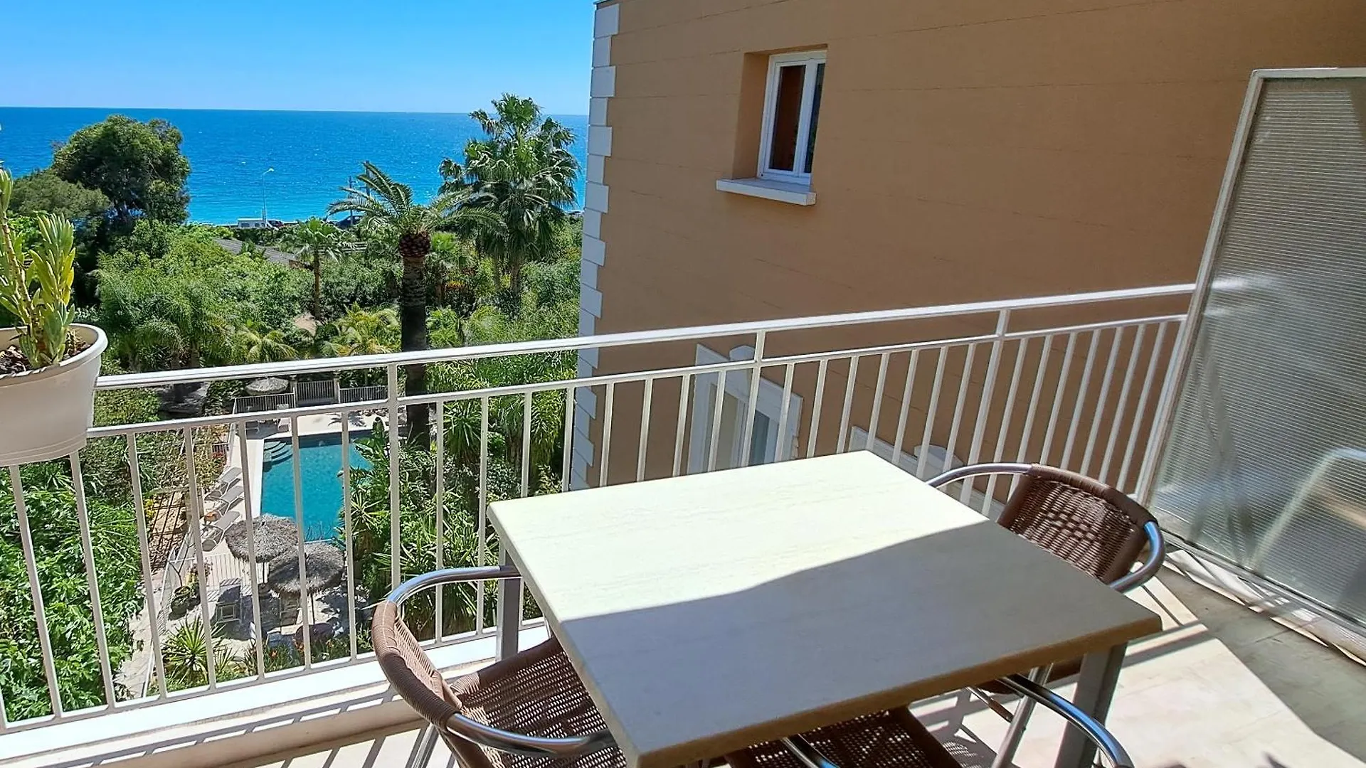 Aparthotel Residence Veles Plage Cannes